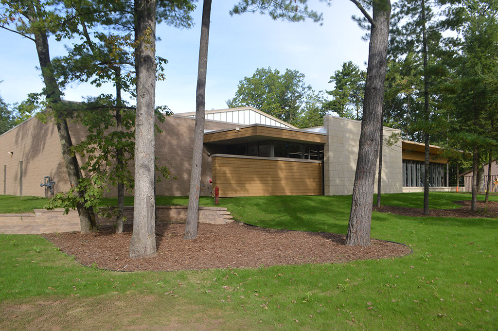 01_interlochen_dennison_exterior