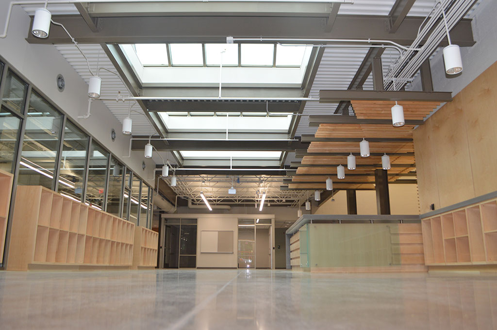 03_ica_dennison_lobby