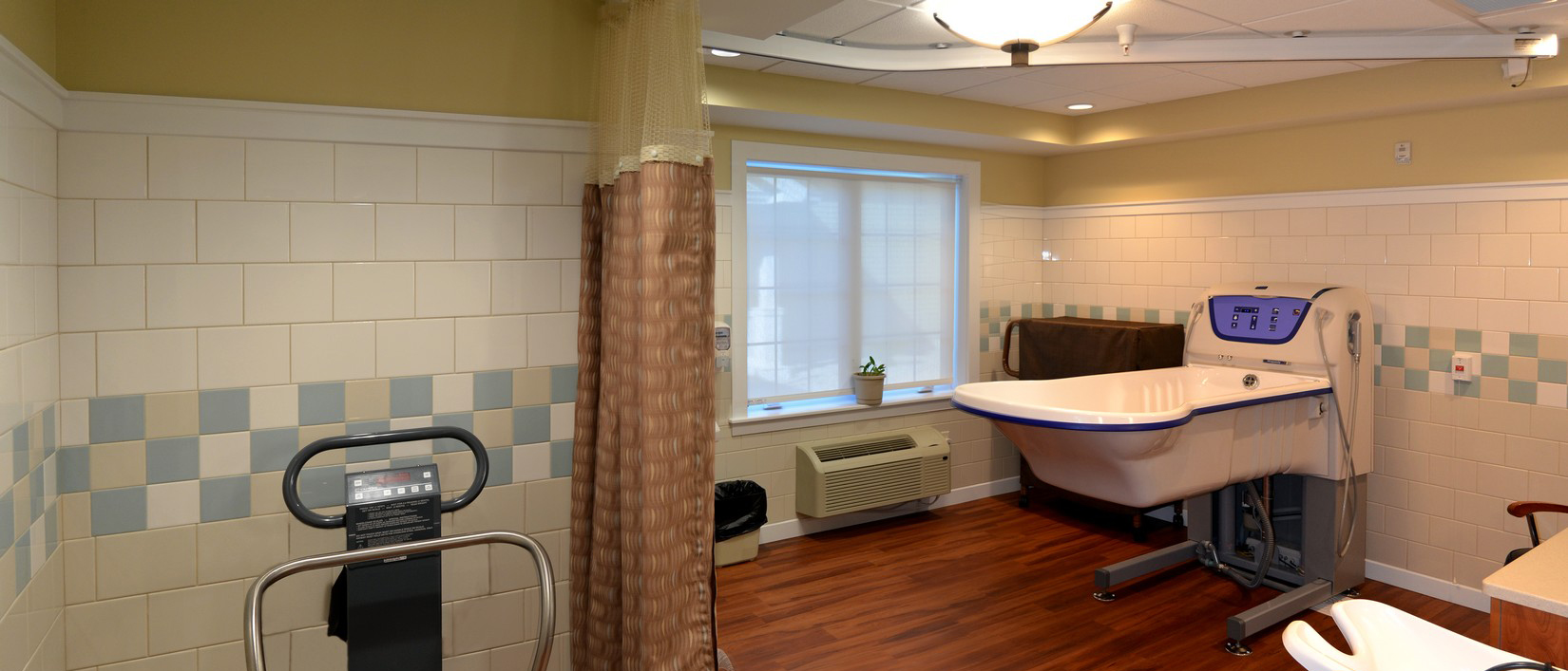 kmhc_assisted-living2