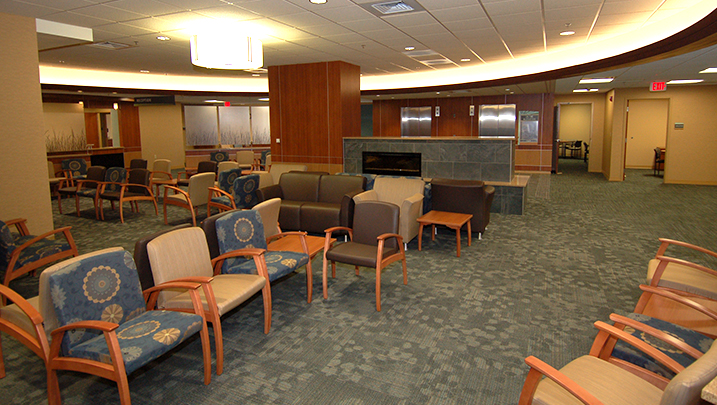 covenant_mackinaw_cancer_center