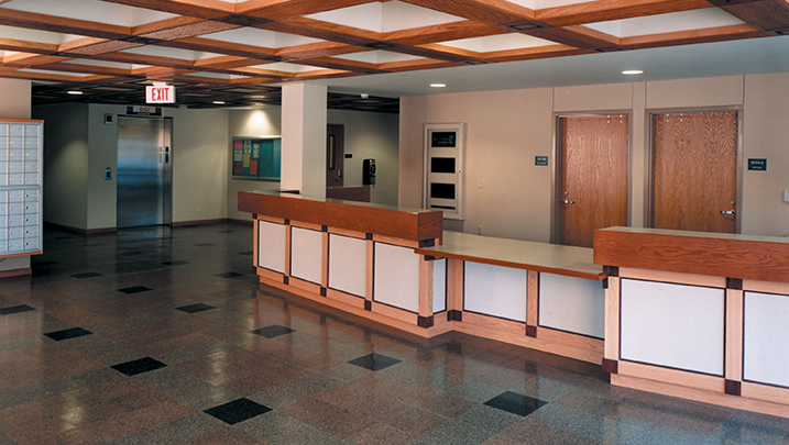 svsu_living_center_north_south_interior
