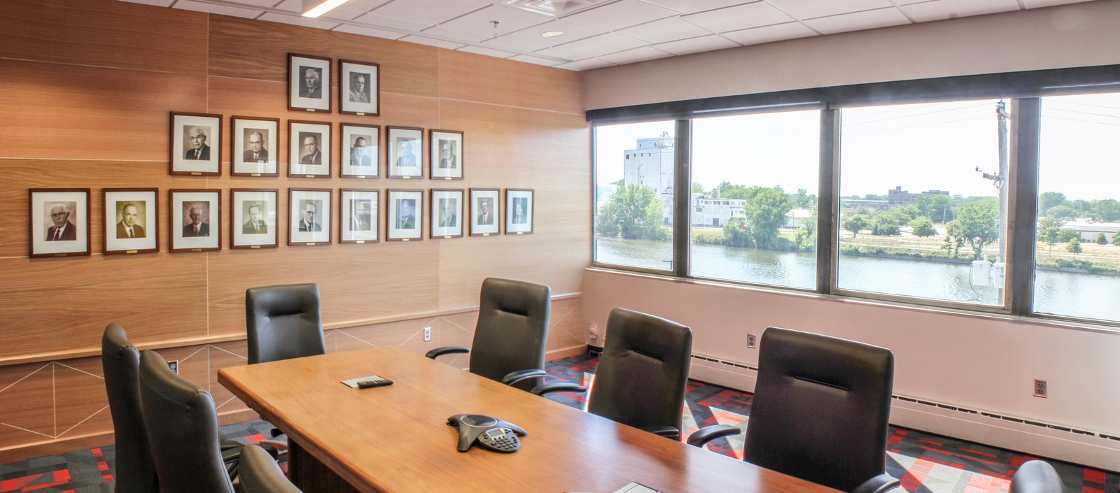 Spence-Brothers_Saginaw-Office_IMG_3096-2018-pano